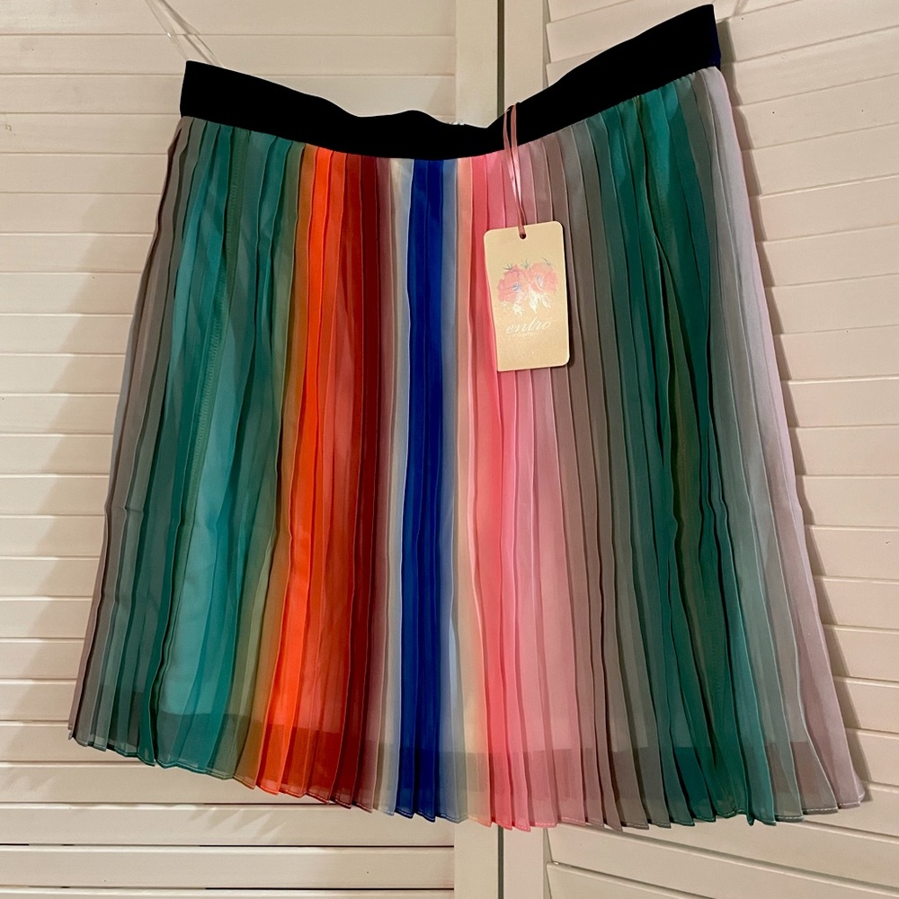 Entro Size Large Skirt